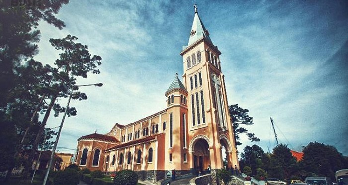 10 églises Vietnam coq